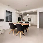 Appartamento Aurea De Luxe Luxus Mit Beheiztem Pool Insel Krk Malinska