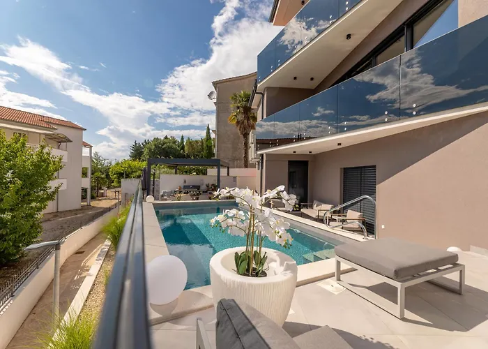 Apartmán Aurea De Luxe Luxus Mit Beheiztem Pool Insel Krk