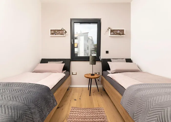 Aurea De Luxe Luxus Mit Beheiztem Pool Insel Krk Malinska