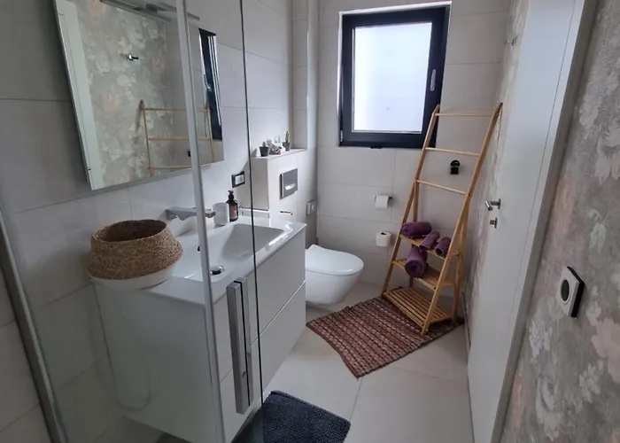 Aurea De Luxe Luxus Mit Beheiztem Pool Insel Krk Apartmán Malinska