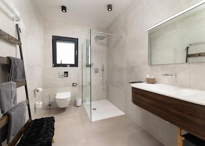 Aurea De Luxe Luxus Mit Beheiztem Pool Insel Krk Apartmán