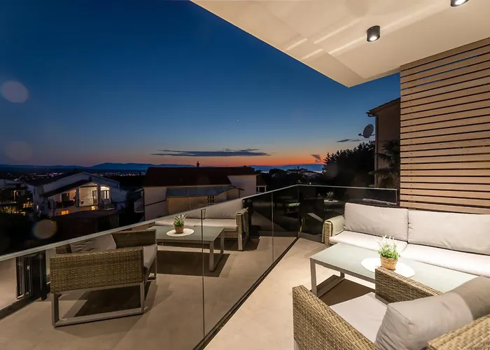 Apartmán Aurea De Luxe Luxus Mit Beheiztem Pool Insel Krk *