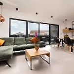 Aurea De Luxe Luxus Mit Beheiztem Pool Insel Krk * Malinska