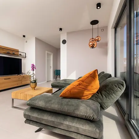 Apartment Aurea De Luxe Luxus Mit Beheiztem Pool Insel Krk Malinska