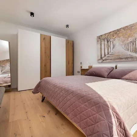 Aurea De Luxe Luxus Mit Beheiztem Pool Insel Krk Apartment Malinska
