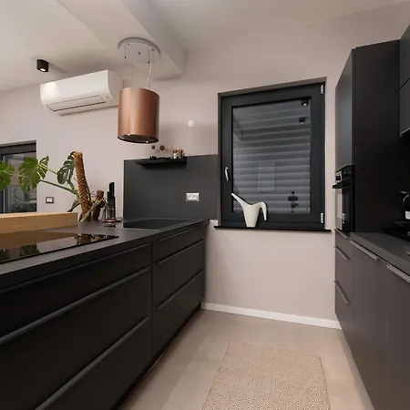 Apartment Aurea De Luxe Luxus Mit Beheiztem Pool Insel Krk