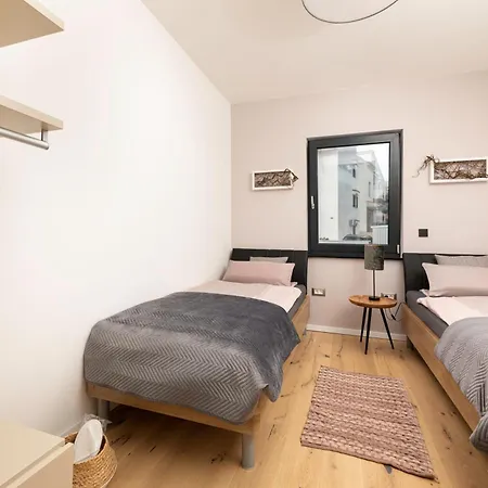Aurea De Luxe Luxus Mit Beheiztem Pool Insel Krk Apartment Malinska