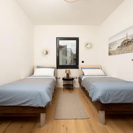 Aurea De Luxe Luxus Mit Beheiztem Pool Insel Krk * Malinska