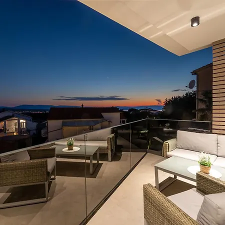 Apartment Aurea De Luxe *