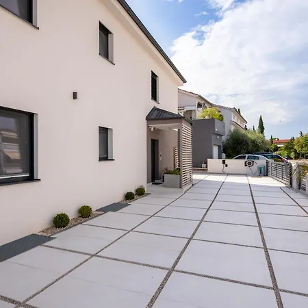 Aurea De Luxe Luxus Mit Beheiztem Pool Insel Krk *